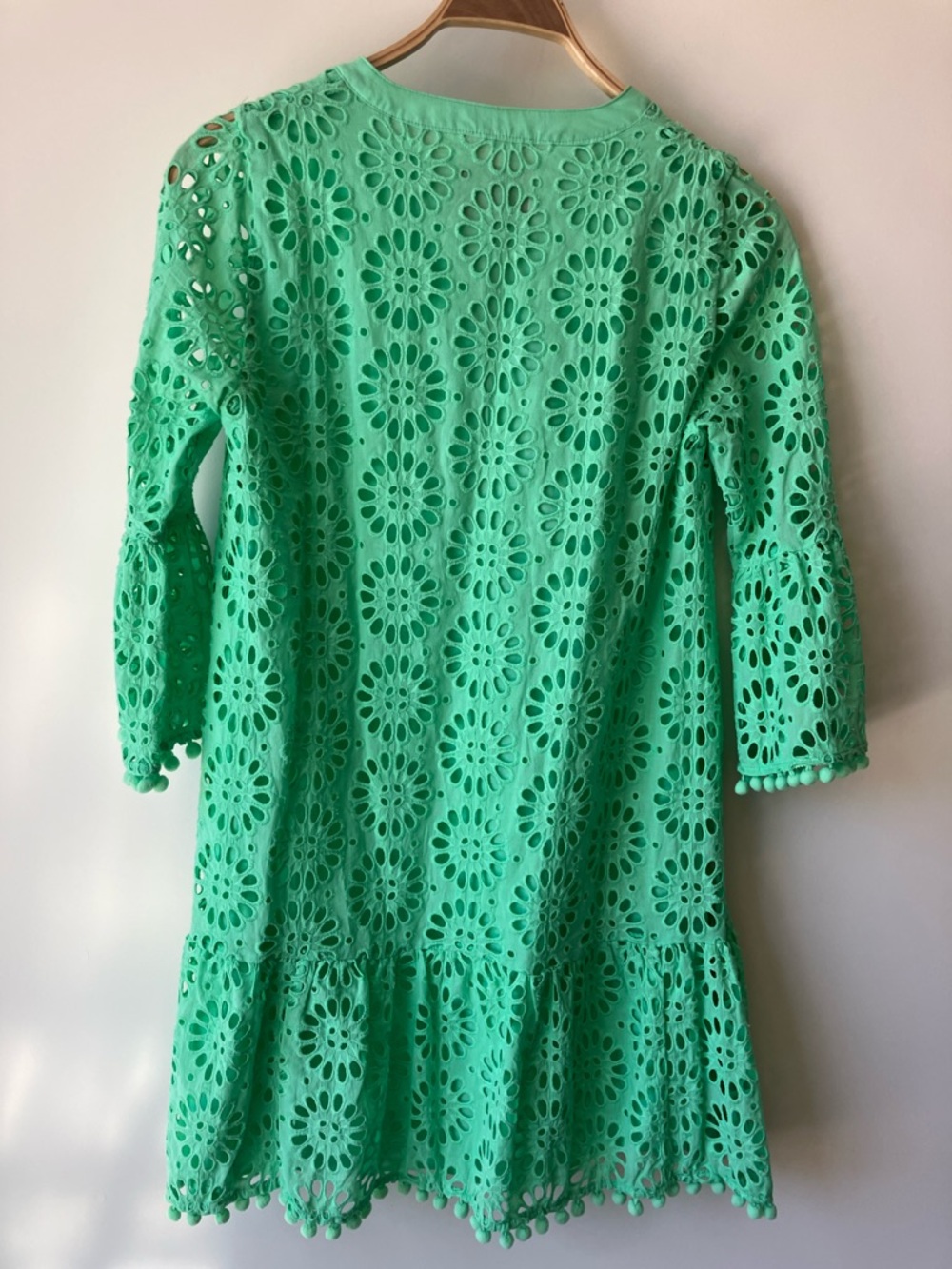 LILLY PULITZER BEKAH Resort Wear Patina Green Eyelet Dress with Pom Poms Size XS - Picture 6 of 9